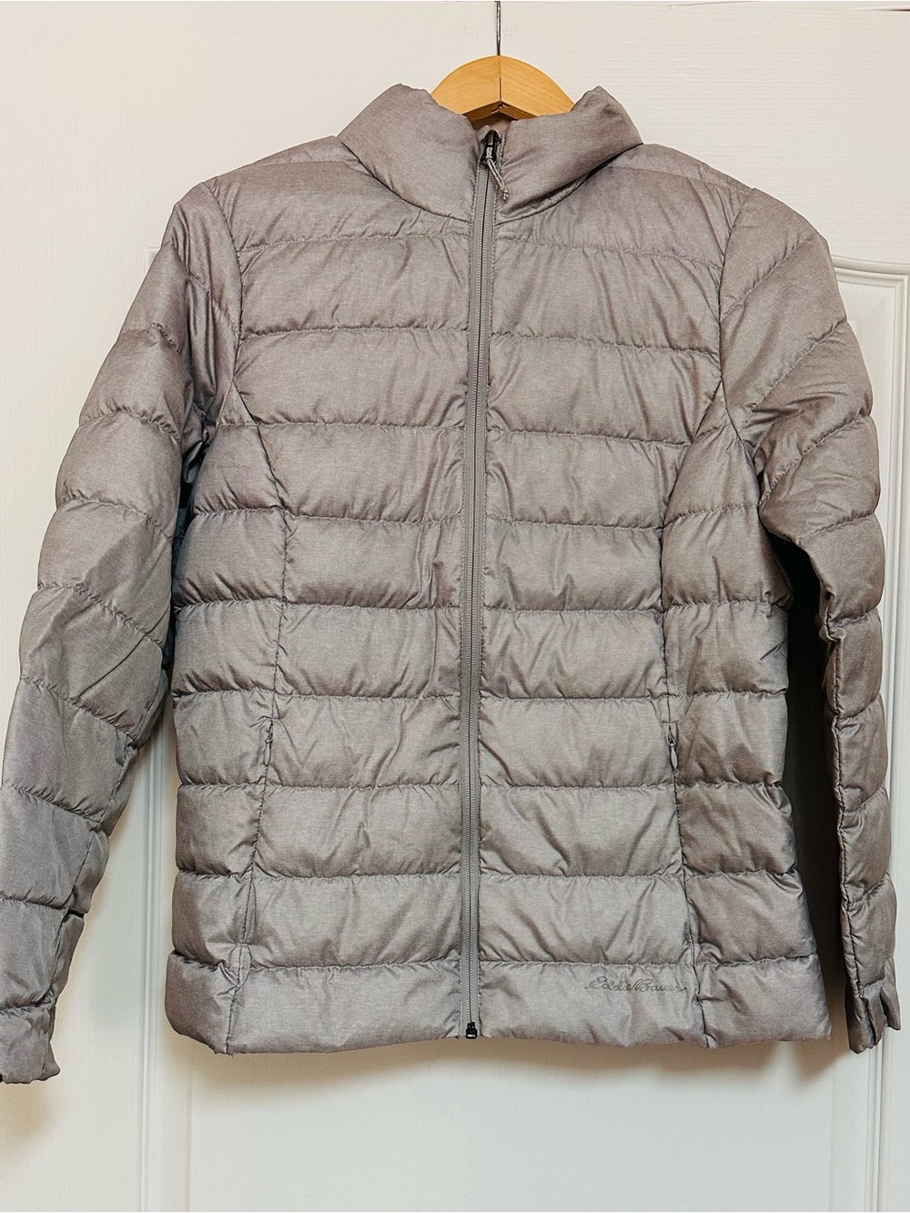 Eddie Bauer Silver-Gray Quilted Puffer Jacket